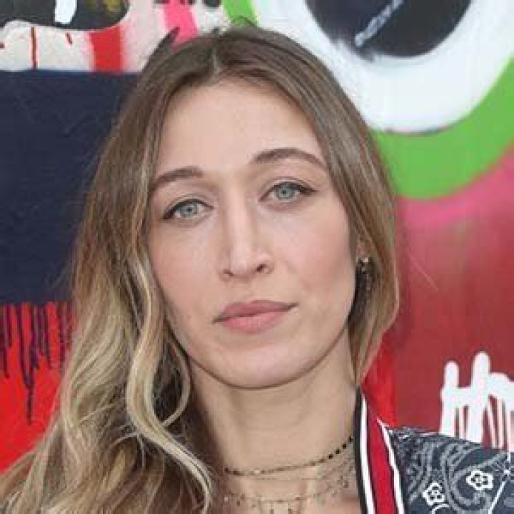 Unveiling Alana Hadid's Net Worth: Discoveries And Insights
