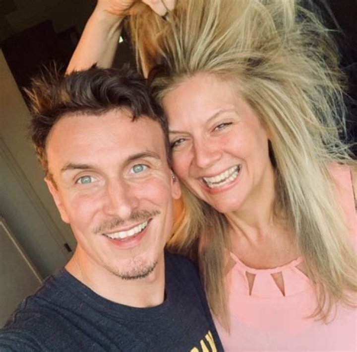 Unlock The Secrets Of Amanda Freitag's Culinary Union