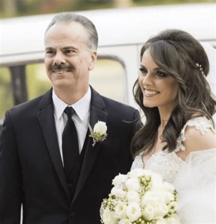 Who Is Andrea Grymes' Husband? Uncover The Relationship