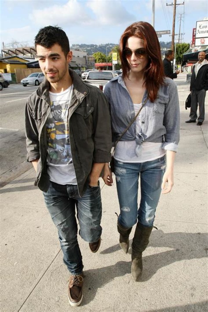 Uncovering Love, Growth, And Enduring Bonds