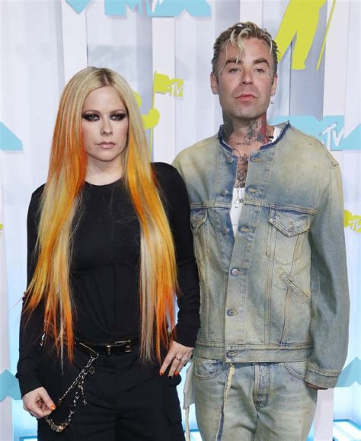 The Blunt Truth About Avril Lavigne And Kidd: An Insider's Perspective