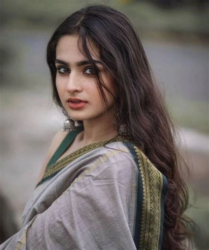 Unveiling Ayesha Khan's Astrological Blueprint And Life Path