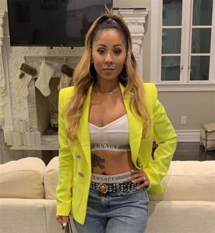 Unveiling The Inspiring Journey Of Iesha Carroll: A Beacon Of Versatility And Resilience