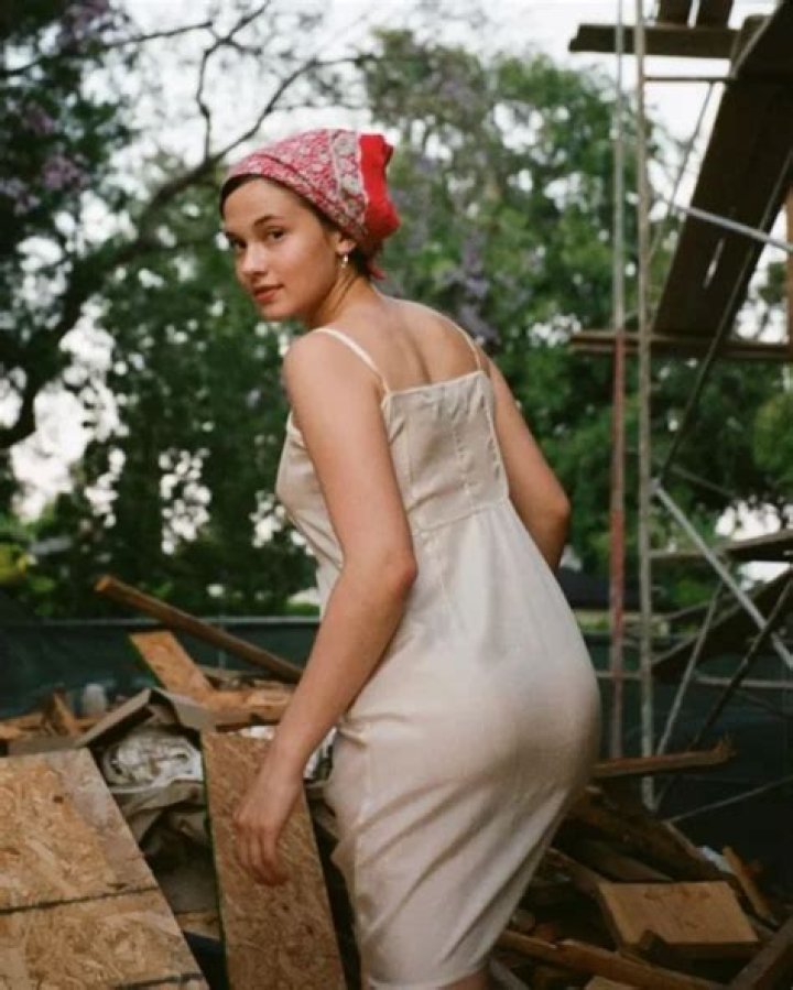 Unraveling The Truth: Cailee Spaeny's Sexuality Explored