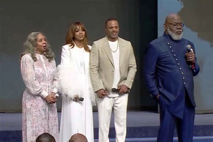 Is TD Jakes Still Married To His Wife? The Truth Revealed