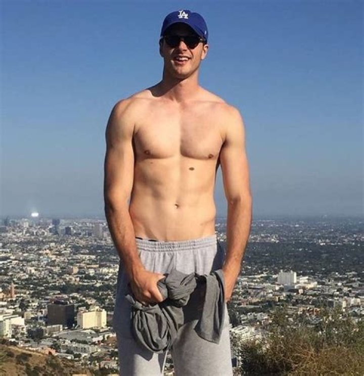 Unveiling The Secrets Of Jacob Elordi's Remarkable Physique