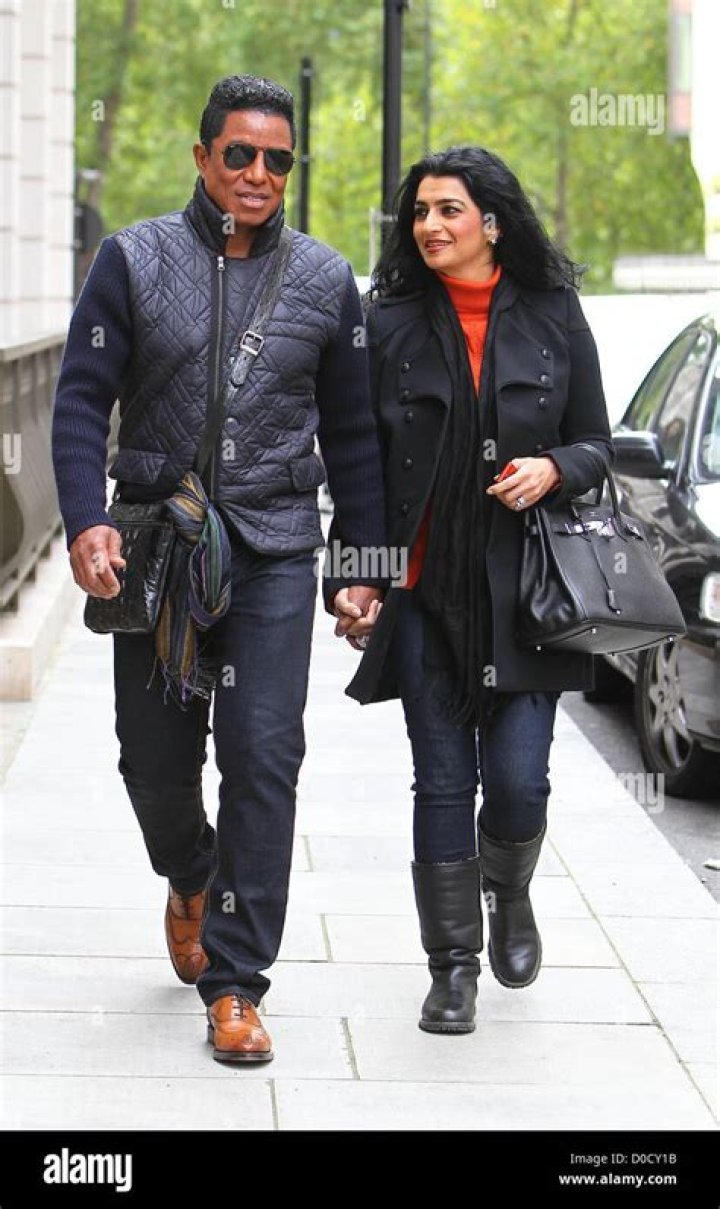 Uncover The Secrets: Jermaine Jackson's Marital Journey