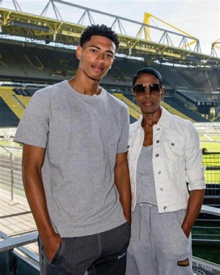 Jude Bellingham's Mother: A Guiding Force In His Success