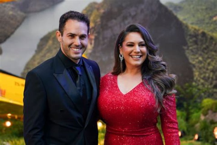 Unveiling The Secrets Of Kelly Brook's Past Marriage: Discoveries And Insights