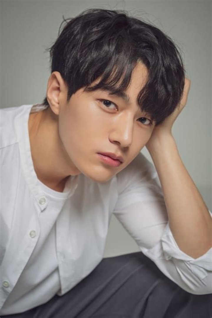 Is Kim Myung Soo Married? Unraveling The Mystery