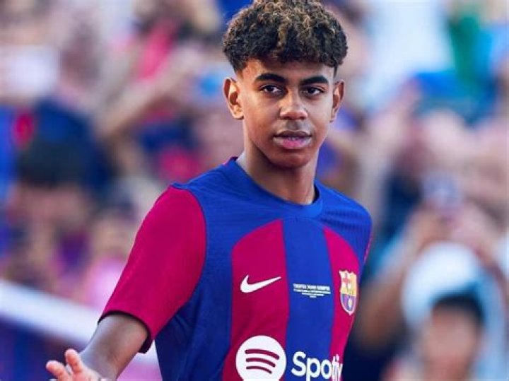 Lamine Yamal Father's Height: Exploring The Genetic Legacy