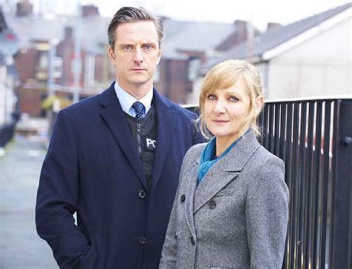 Meet Lesley Sharp's Talented Kids: Zachary Gleaves And Gabriel