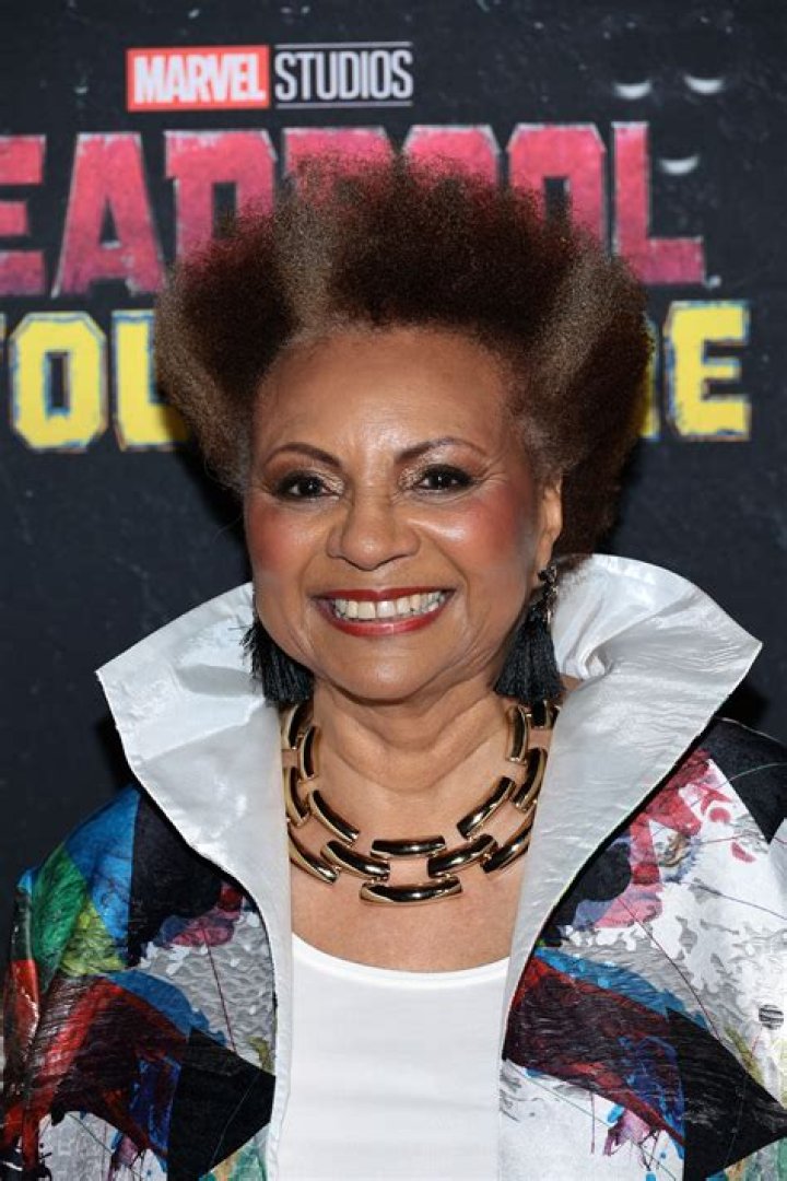 Unforgettable Performances By Leslie Uggams: A Star's Journey