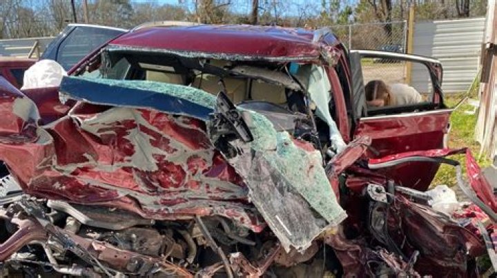 Unveiling The Truths Behind The Lindy Christopher And Kamryn Simmons Car Accident