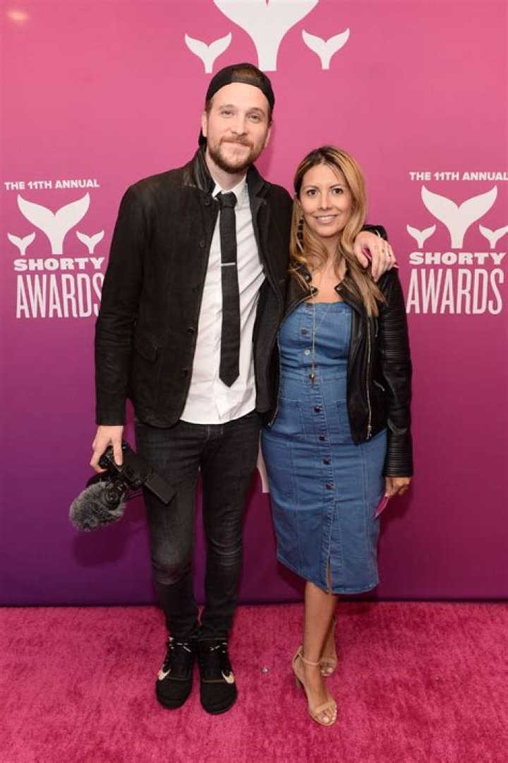 Unraveling Peter McKinnon's Marital Life: Exploring His Wife And Family