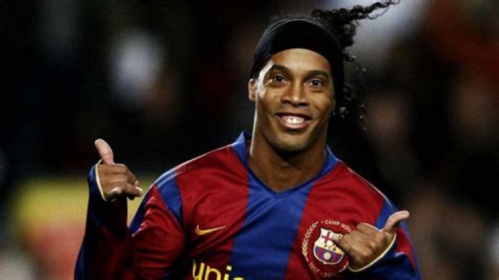 The Age Of Ronaldinho: A Legendary Football Star