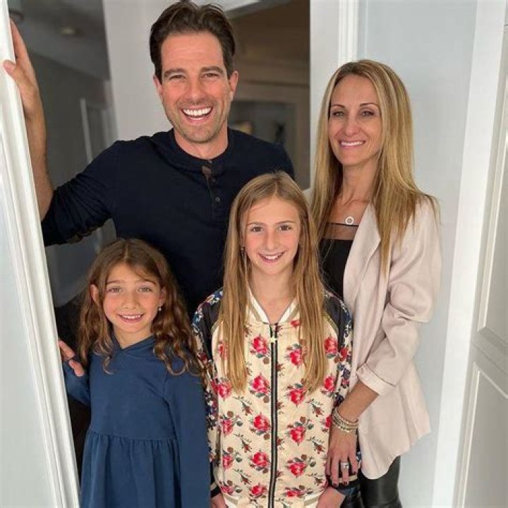 Scott McGillivrays Wife: Uncovering Details Of His Married Life