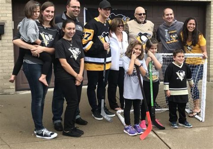 Sidney Crosby's Kids: Family Life Of The NHL Star