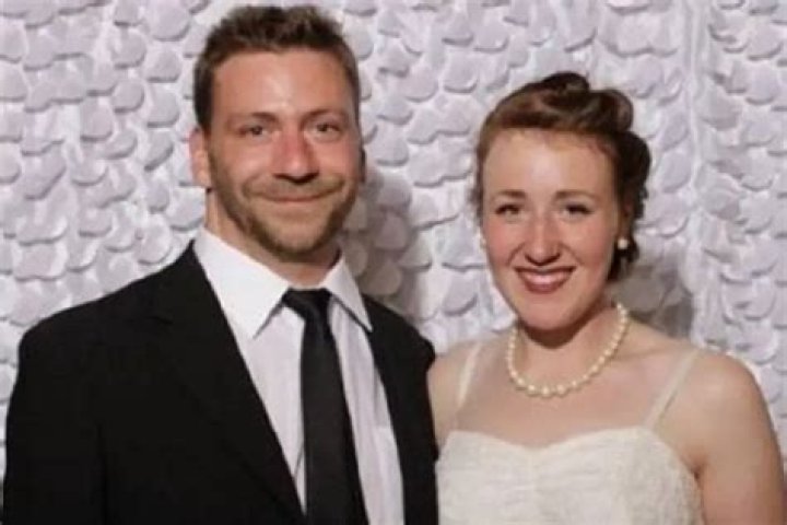 Meet Steve Wallis's Beloved Wife In 2023