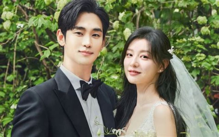 Find Out The Inside Scoop: Kim Soo Hyun's Wedding With His Wife