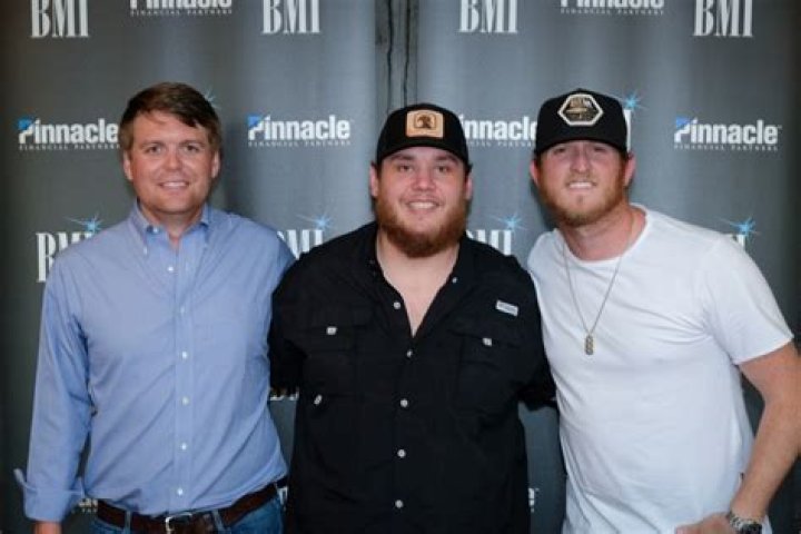 What's Up With Luke Combs' Brother? - Latest News