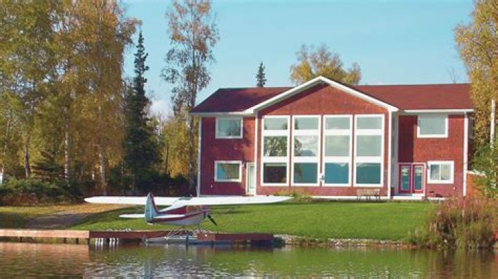 Discover Sarah Palin's Current Residence: An Exploration