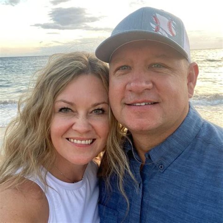 Unveiling Robert Height's Current Wife: Uncover The Secrets