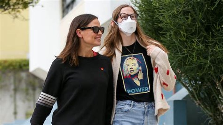Why Jennifer Garner's Daughter Often Wears A Mask Unveiled